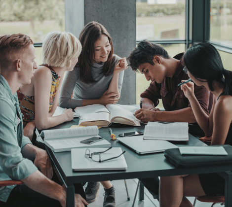 https://studyinvietnam.vn/wp-content/uploads/2025/07/2-3.png