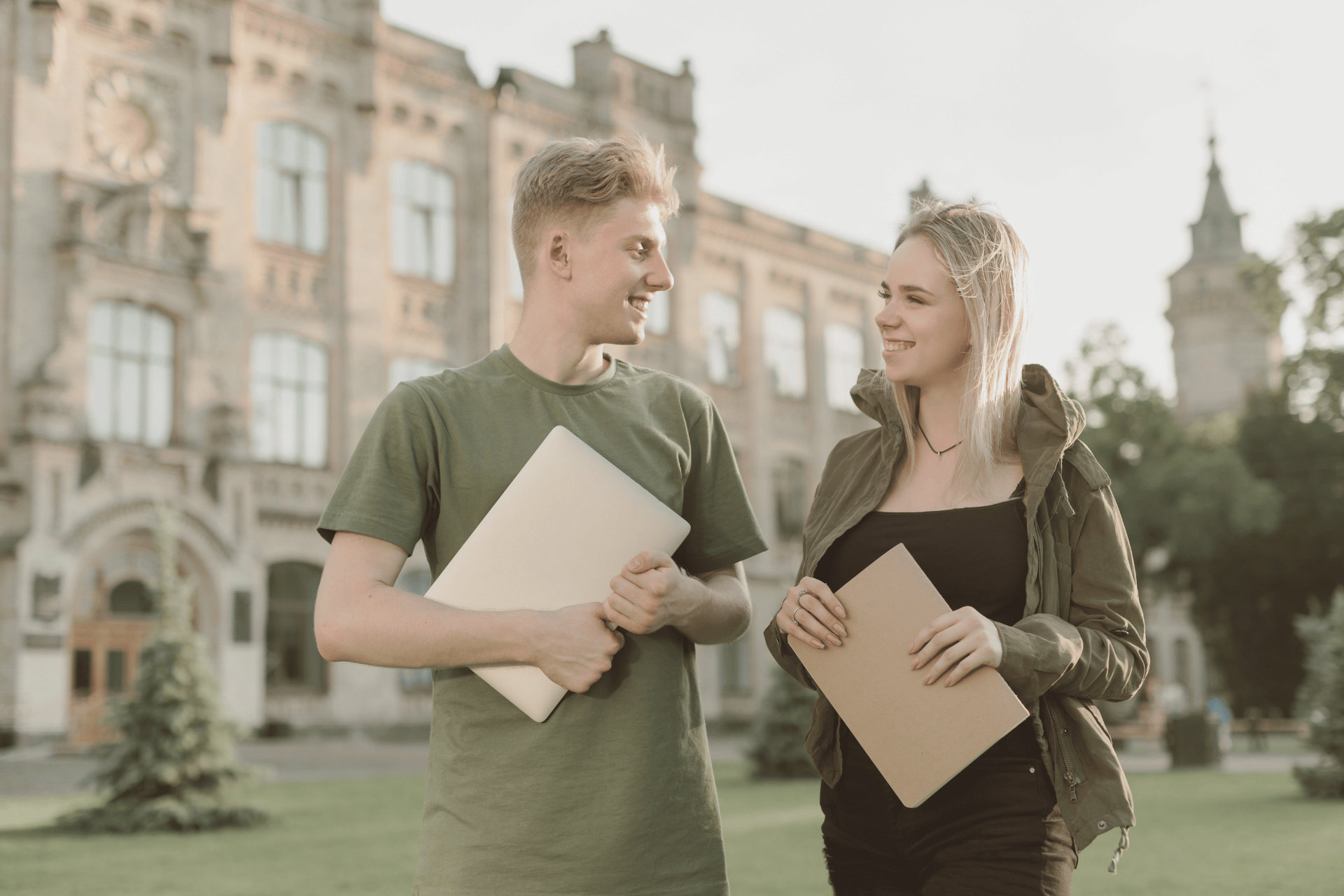 https://studyinvietnam.vn/wp-content/uploads/2025/07/5-7.png