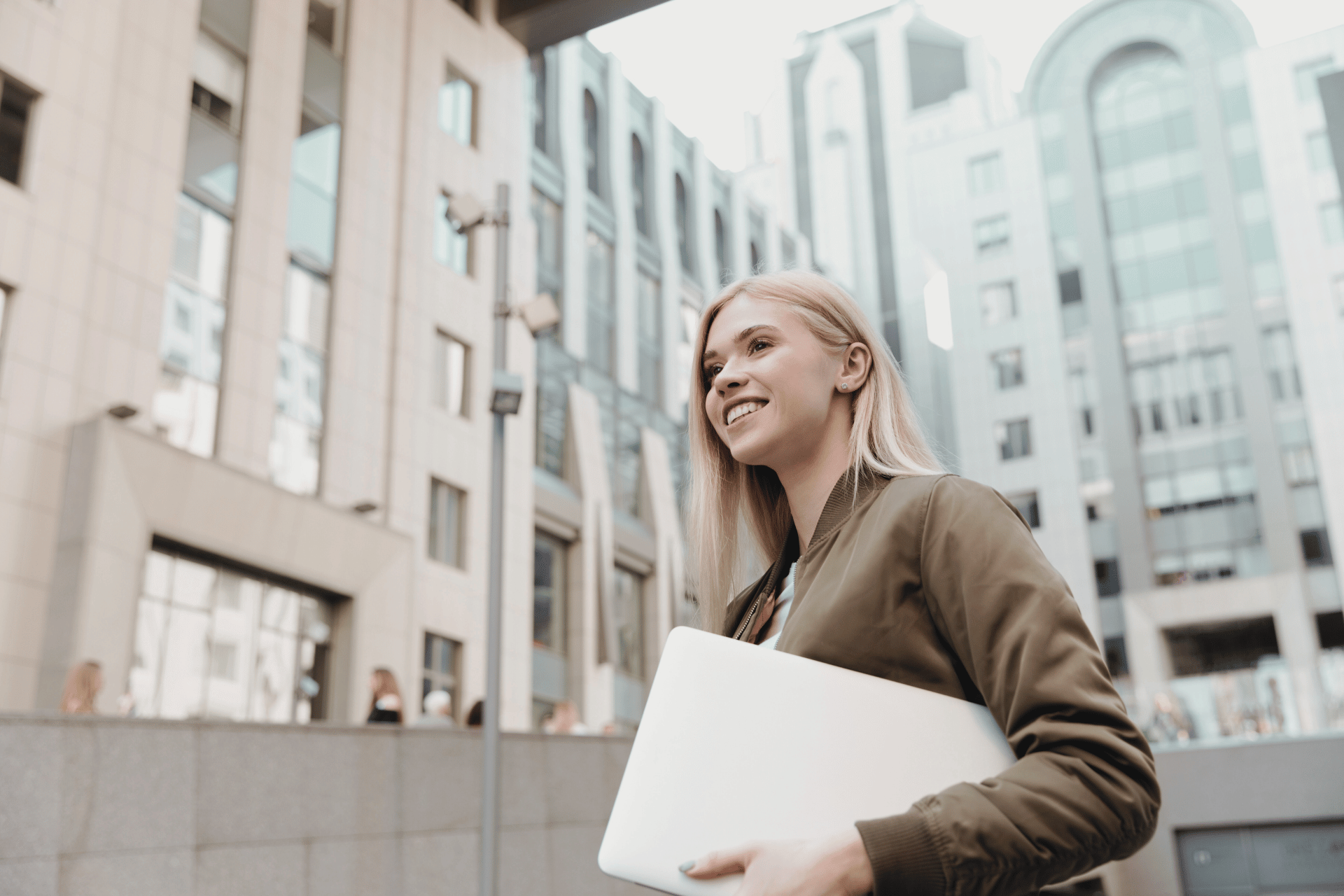 https://studyinvietnam.vn/wp-content/uploads/2025/07/8-3.png